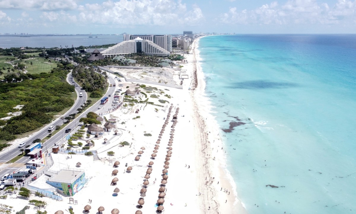 Playa Delfines está de fiesta.