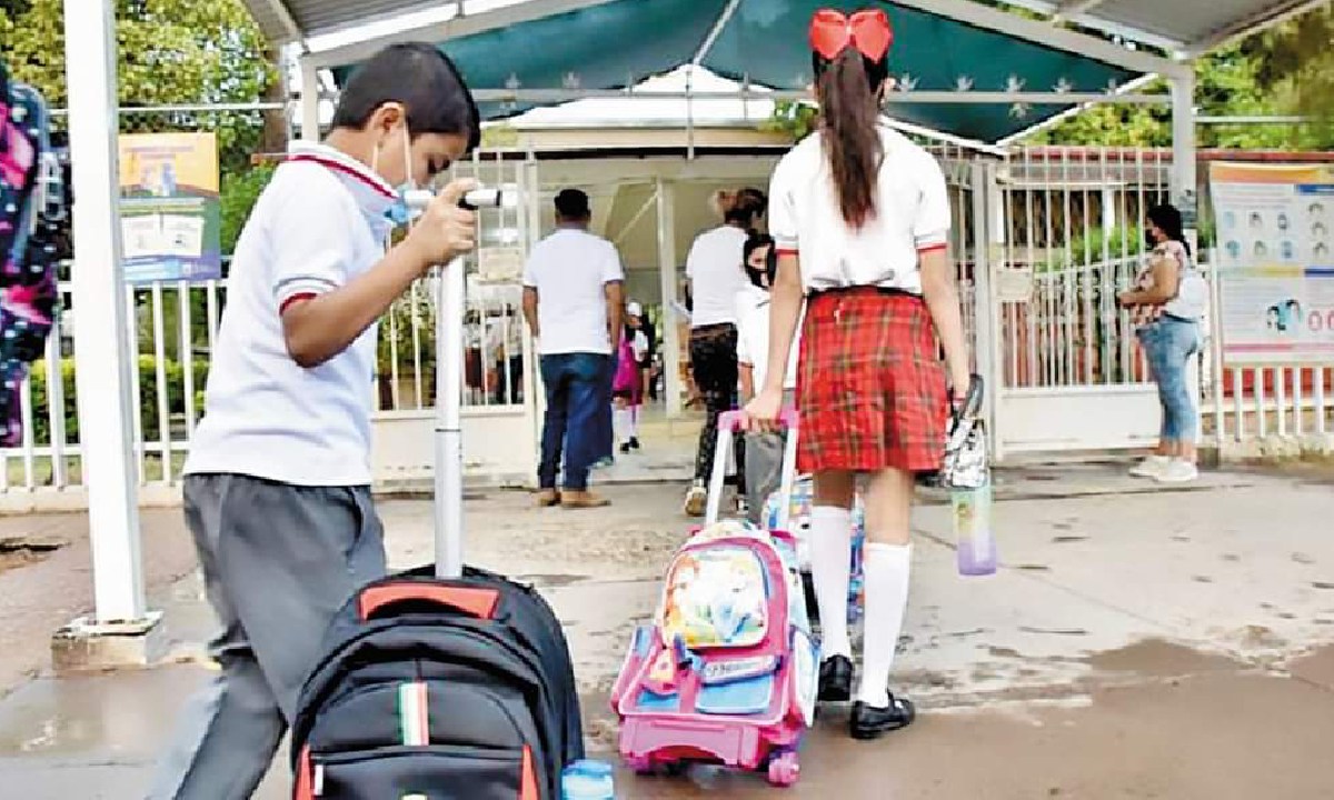 Regreso a clases será mañana.