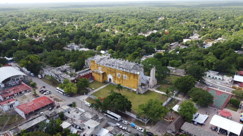 Tihosuco, te encantará.