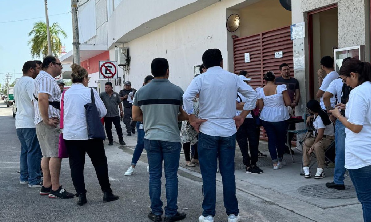 Paro de trabajadores en el PJF de Chetumal.