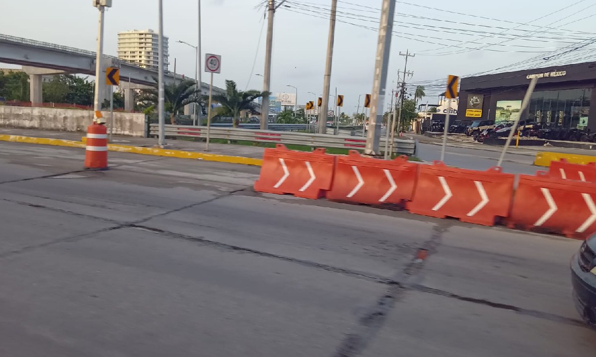 Cierres de vialidad son por diversas obras.