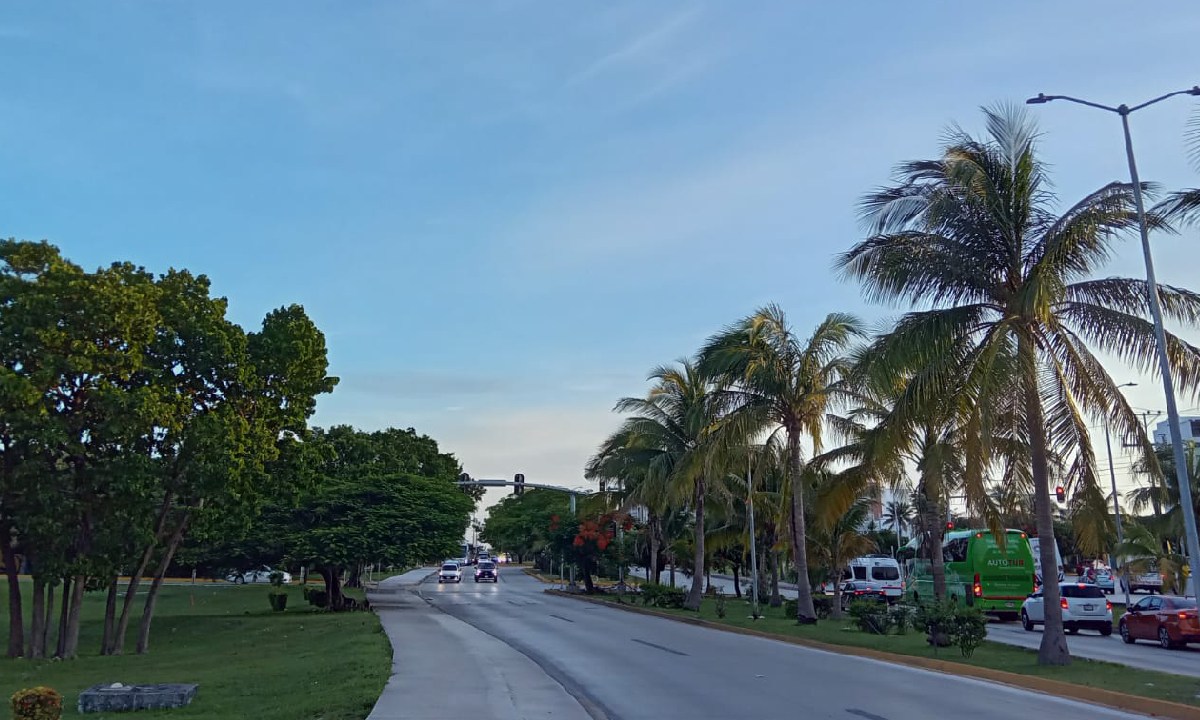 En Cancún hay diversas obras por eso los cierres viales.