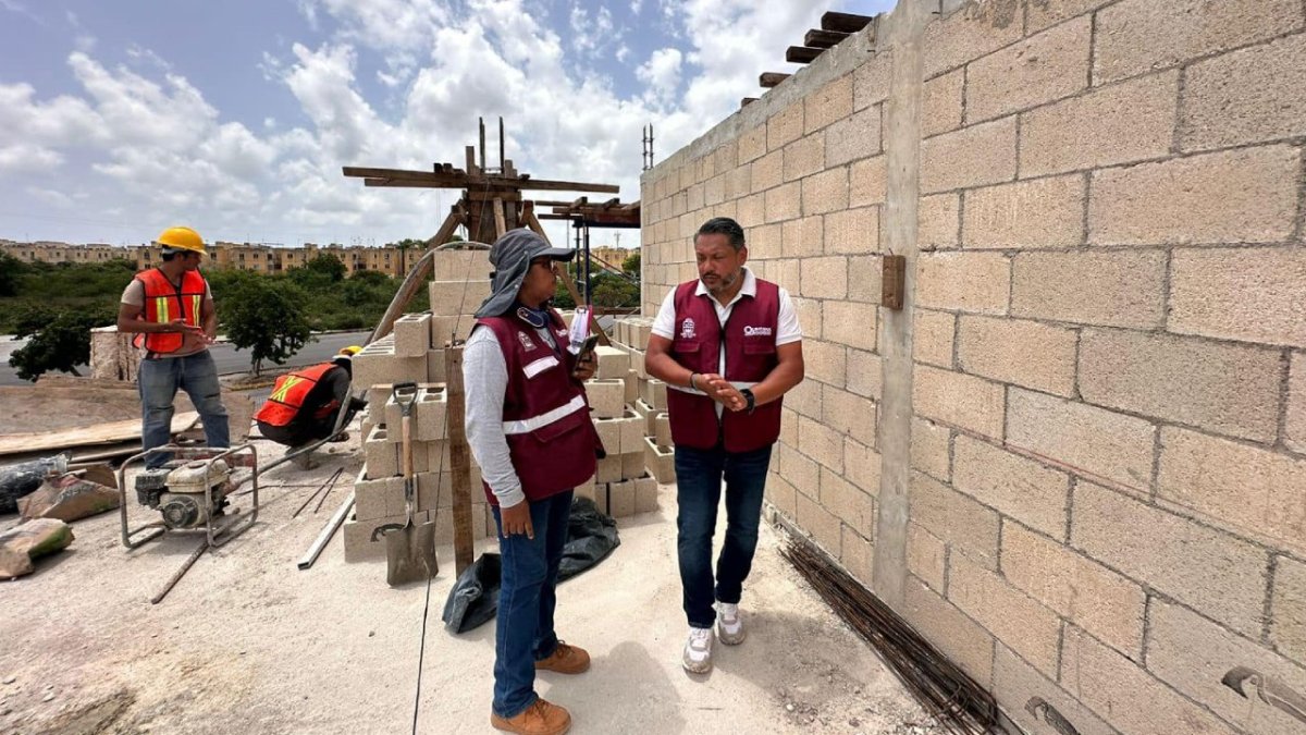 Construcción de escuelas en Quintana Roo.