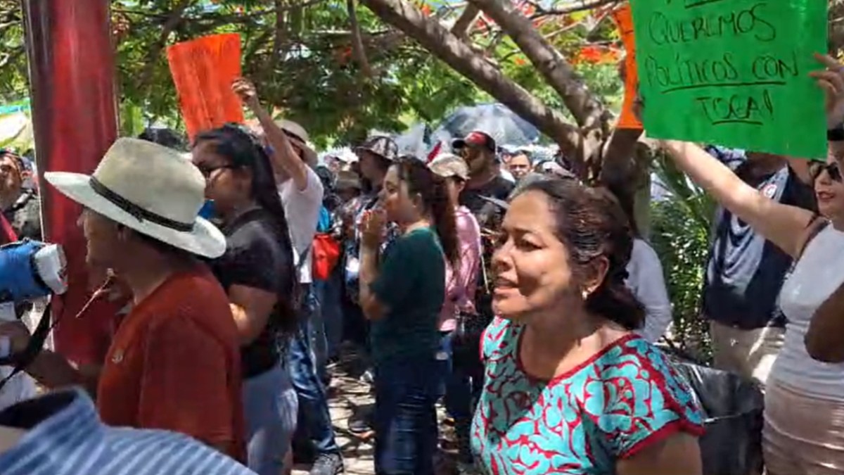 Manifestación en Cancún contra la Reforma al Poder Judicial Federal.