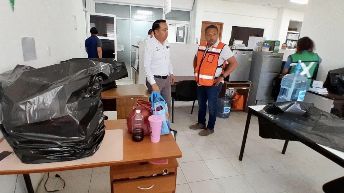 Supervisión de escuelas en Quintana Roo.