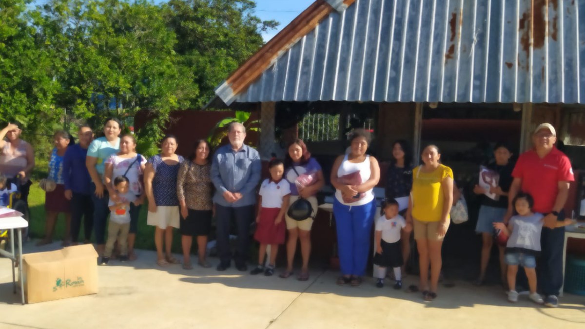 Padres de familia del CAM piden ayuda para garantizar el transporte de estudiantes con discapacidad que viven en comunidades rurales.