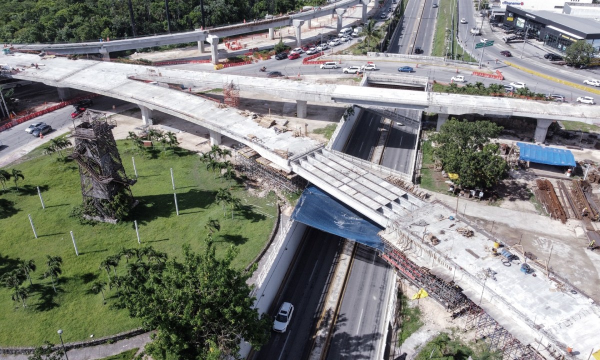 Continúan los cierres viales en la ciudad.