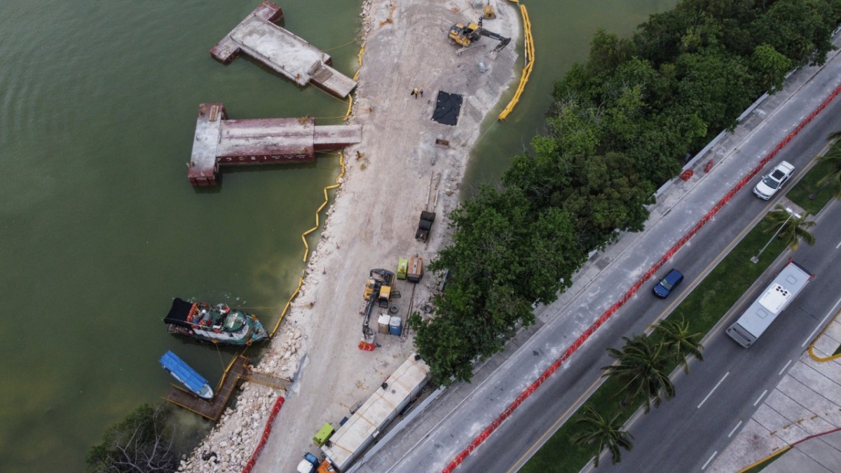 Cierres viales en Cancún por obras.