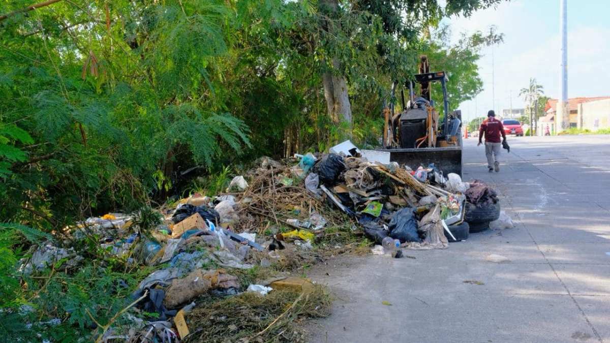 Basurero clandestino en Cozumel.