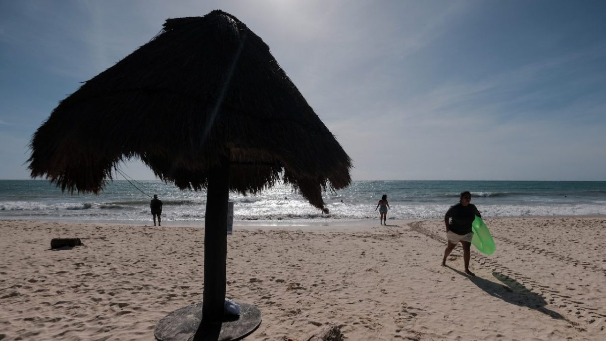 El clima para hoy será caluroso con probabilidades de lluvias.