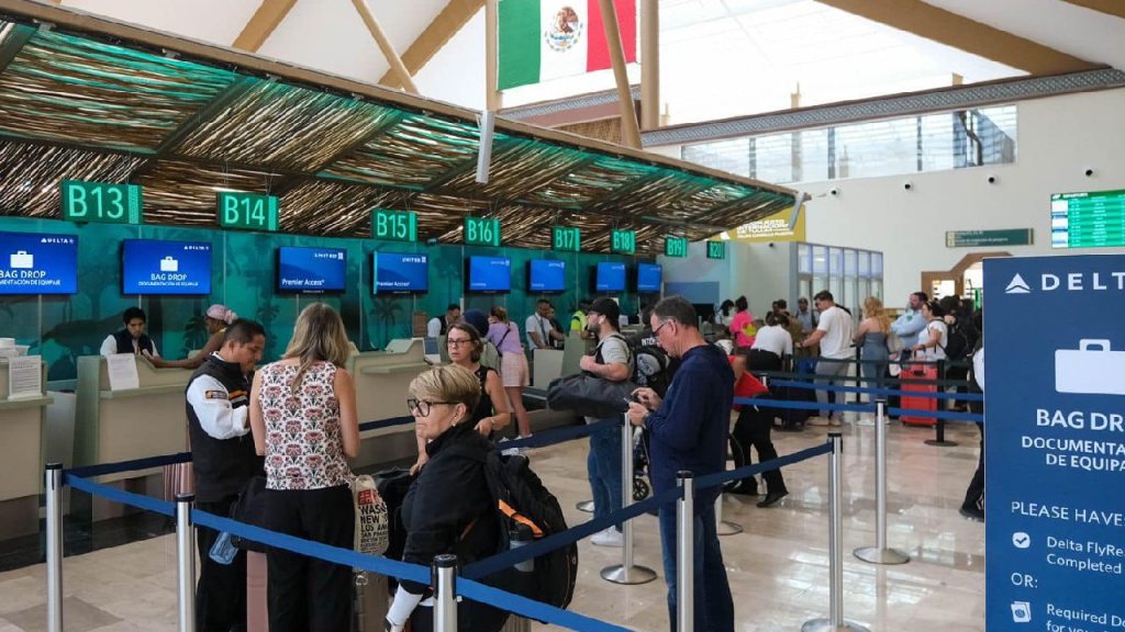 Aeropuerto Internacional Felipe Carrillo Puerto de Tulum.