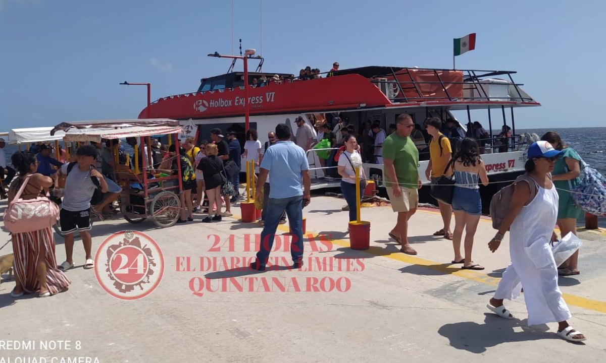 Evacuación en la isla Holbox.