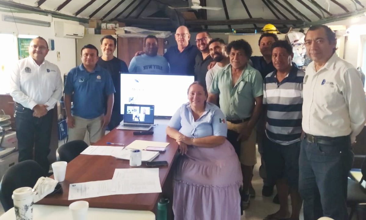 Integrantes del Consejo Asesor de la Reserva del Tiburón Ballena.