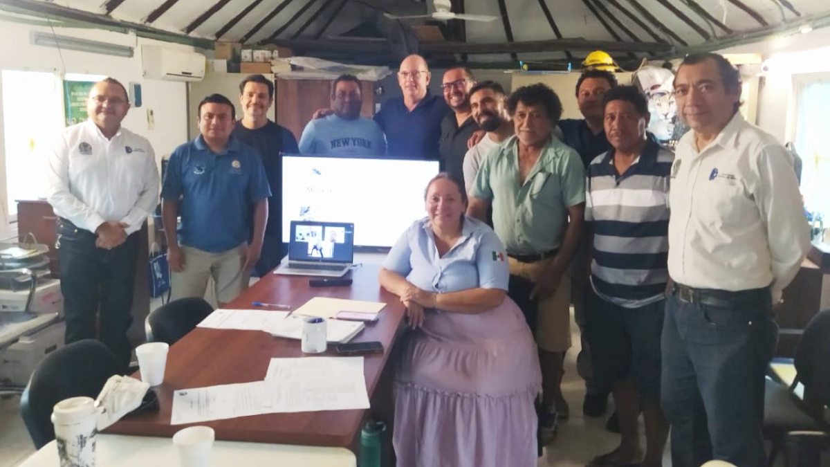 Integrantes del Consejo Asesor de la Reserva del Tiburón Ballena.