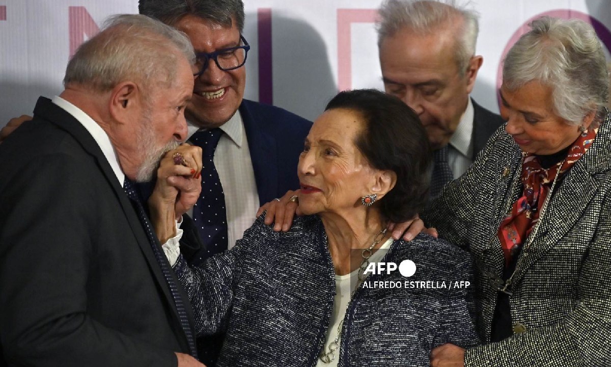 Ifigenia Martínez falleció el sábado.