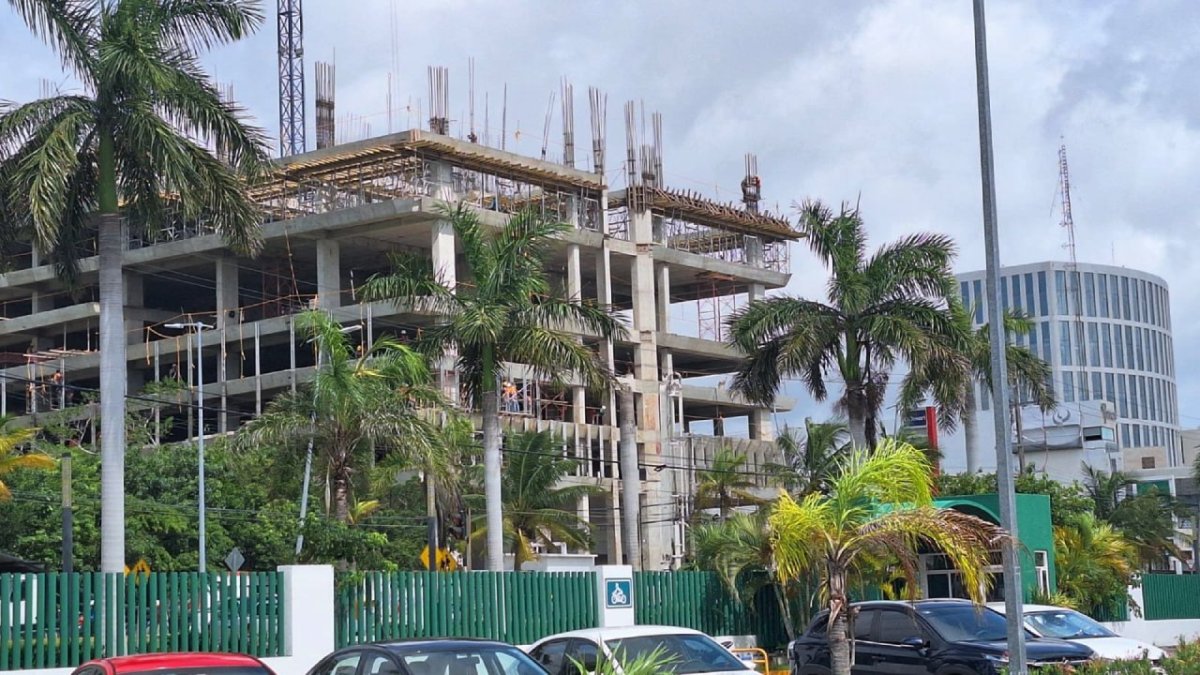 Construcción de un inmueble en Quintana Roo.