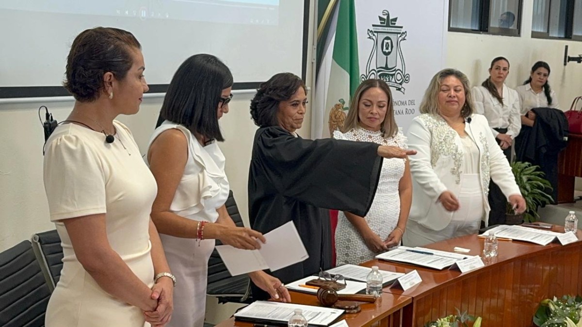 Minerva Maribel Moreno Cruz protesta como presidenta del Tribunal de Justicia Administrativa y Anticorrupción de Quintana Roo.