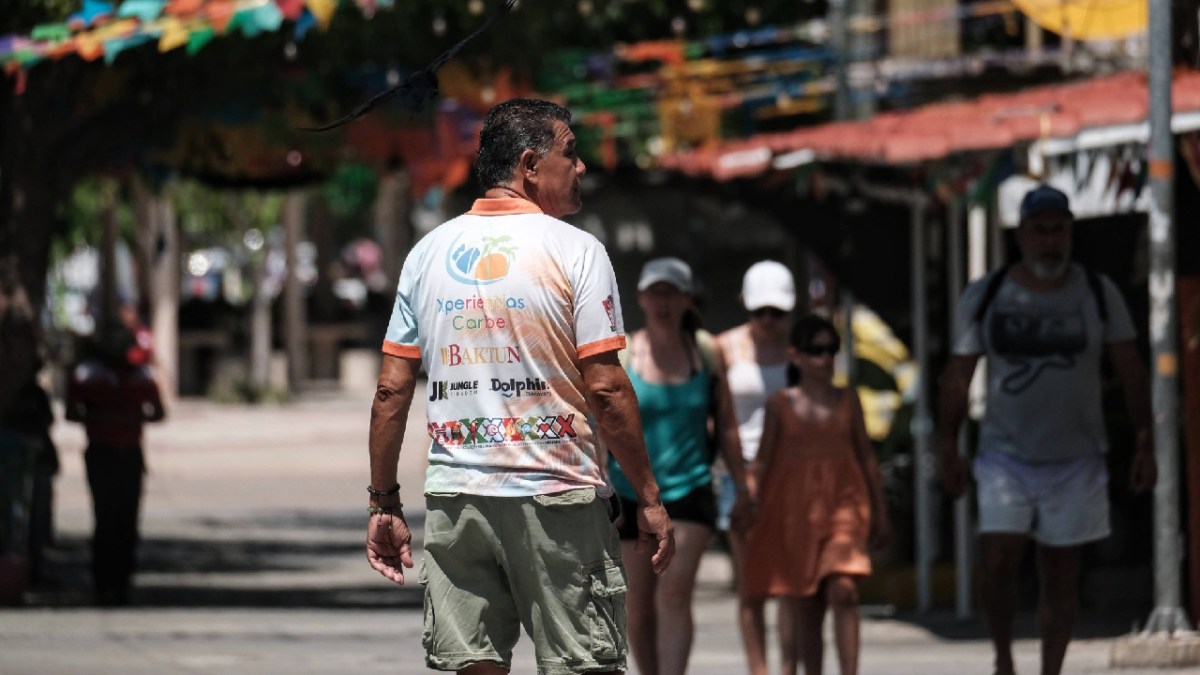 Prestadores de servicios turísticos de Quintana Roo.