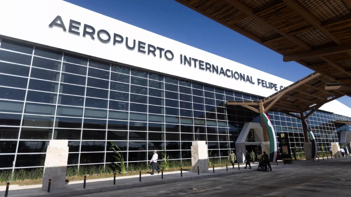 Aeropuerto Internacional de Tulum "Felipe Carrillo Puerto".