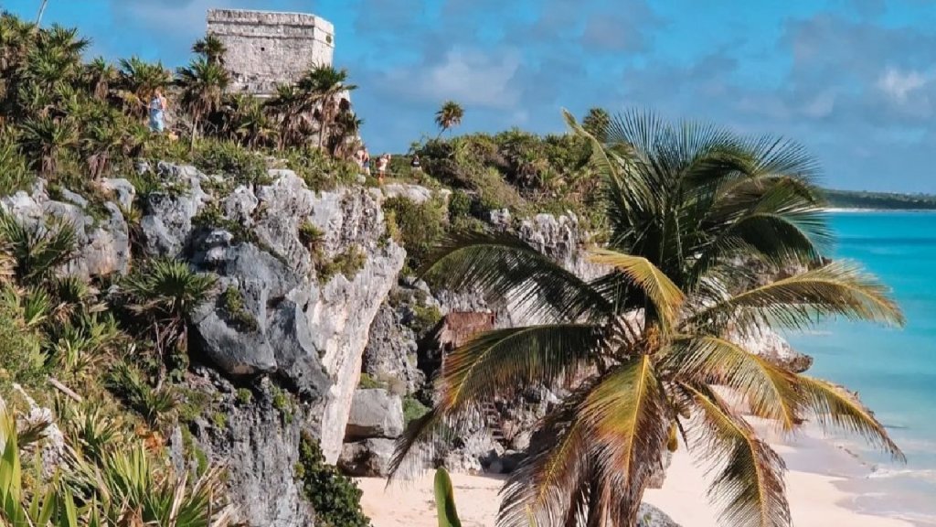 Tulum, zona arqueológica, playa.