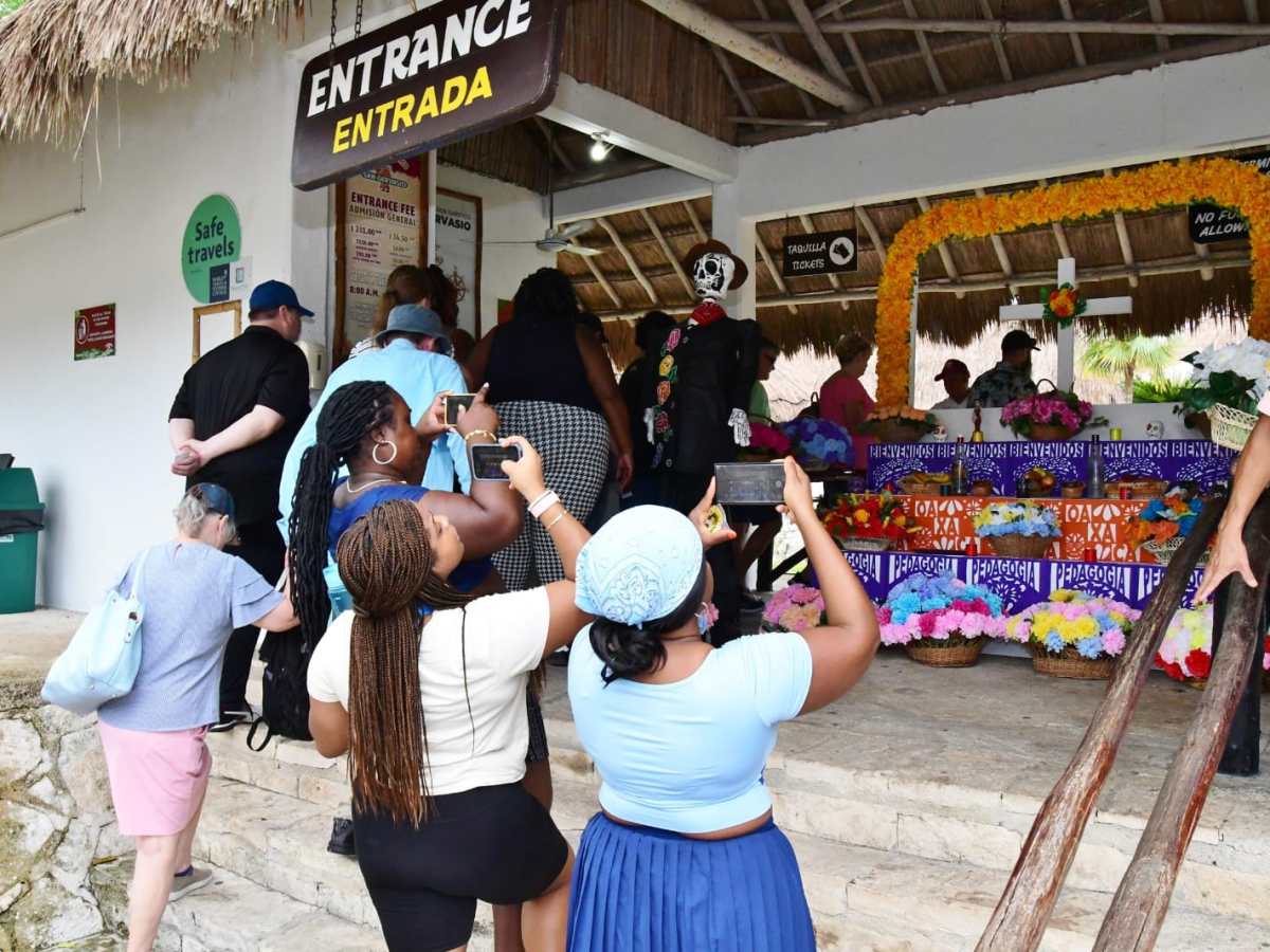 Promueven tradiciones mexicanas en Cozumel