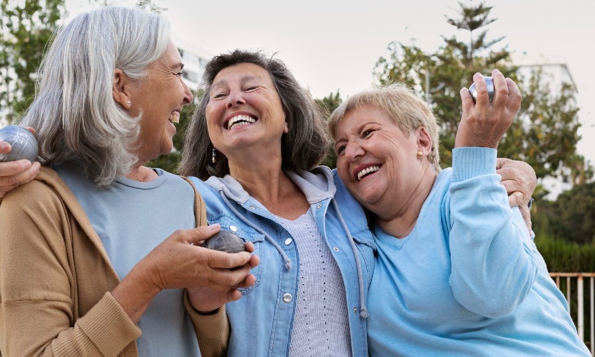 Buscan más protección a los adultos mayores.