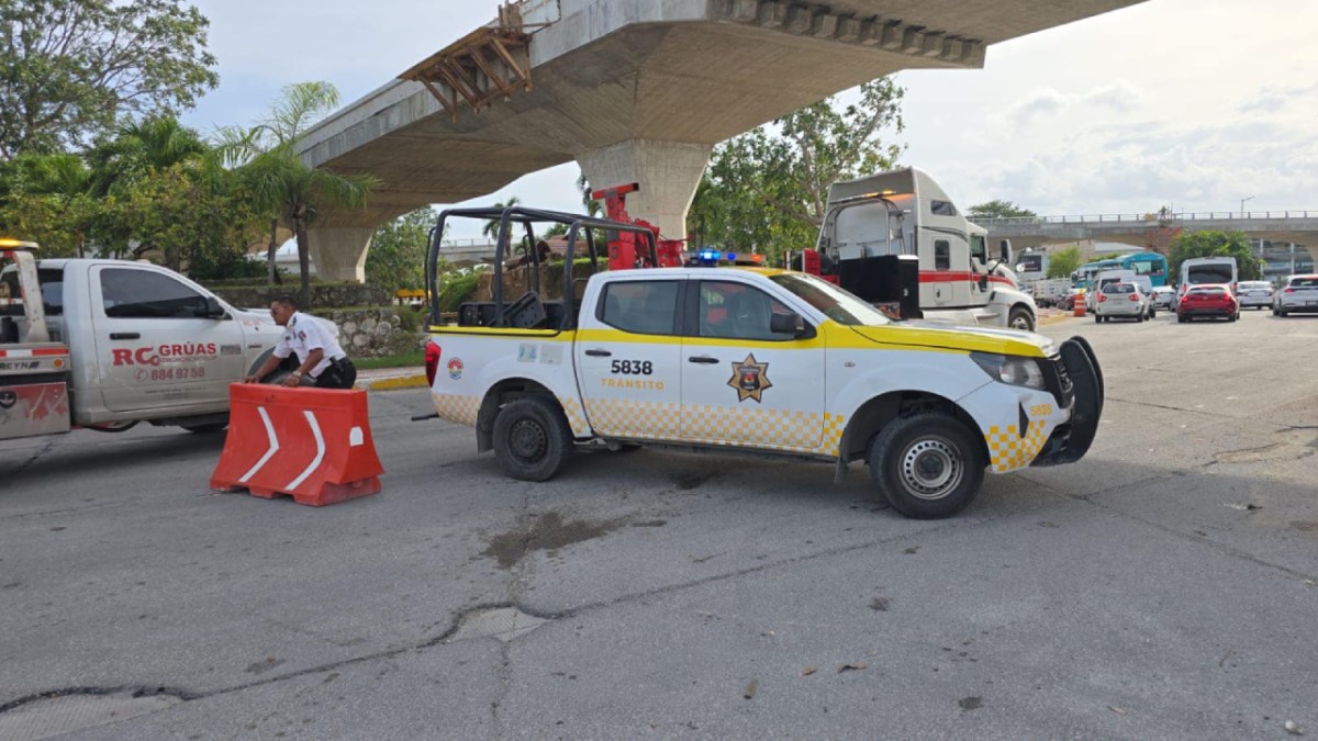 Estos son los cierres viales para hoy en Cancún.