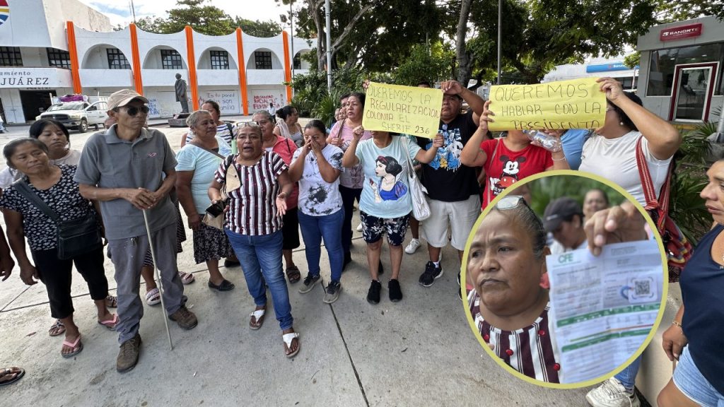 Habitantes de la colonia irregular El Sheriff, acudieron al Palacio Municipal.