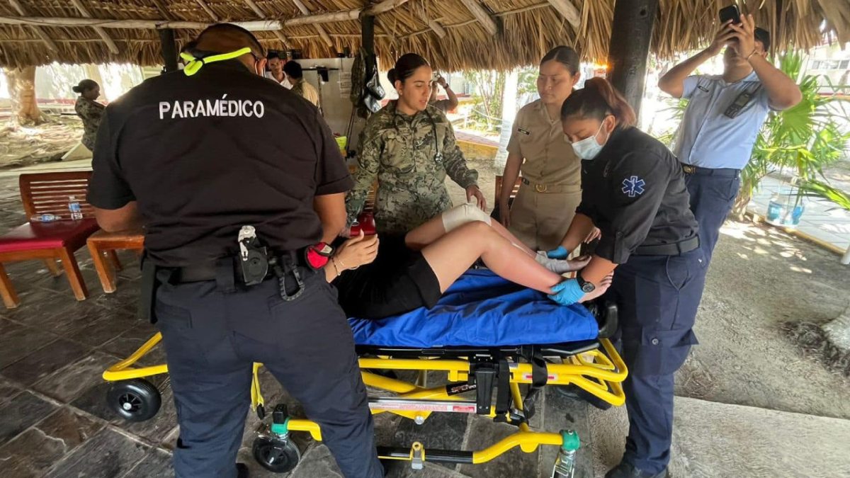 Mujer sufre quemaduras en Playa Linda, Cancún.