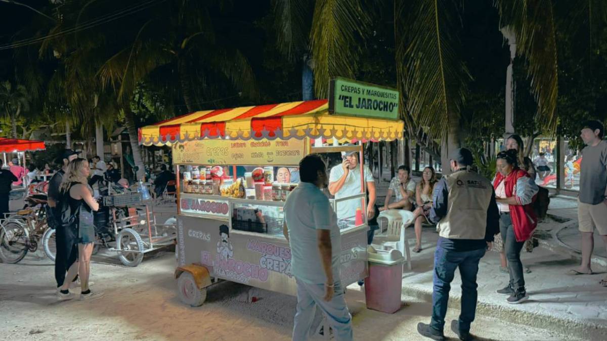 Desalojo de vendedores ambulantes en Holbox.