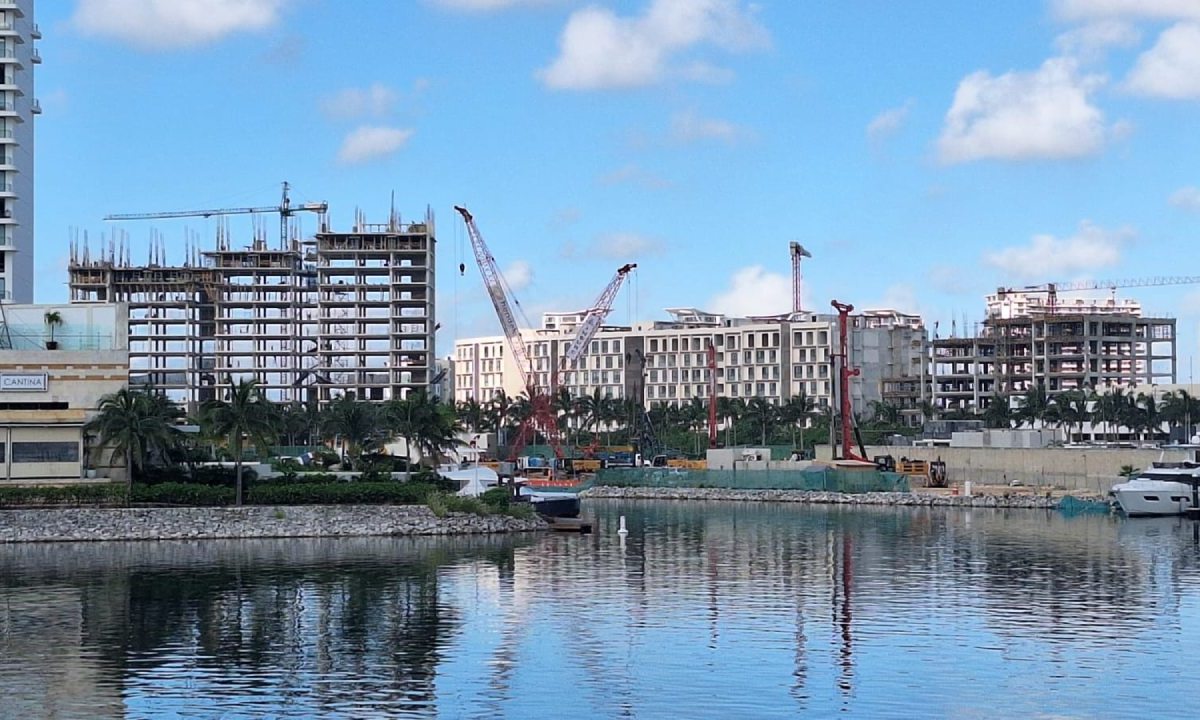 Sector inmobiliario en Cancún.