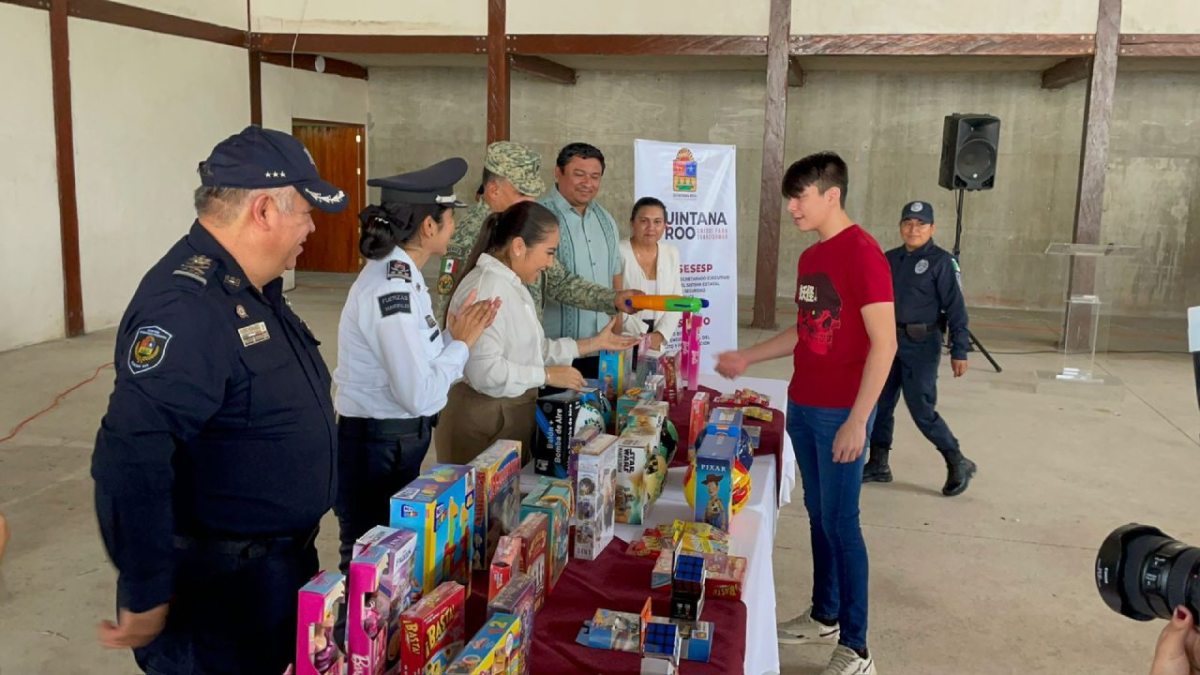 Las ferias de paz son importantes en materia de seguridad.