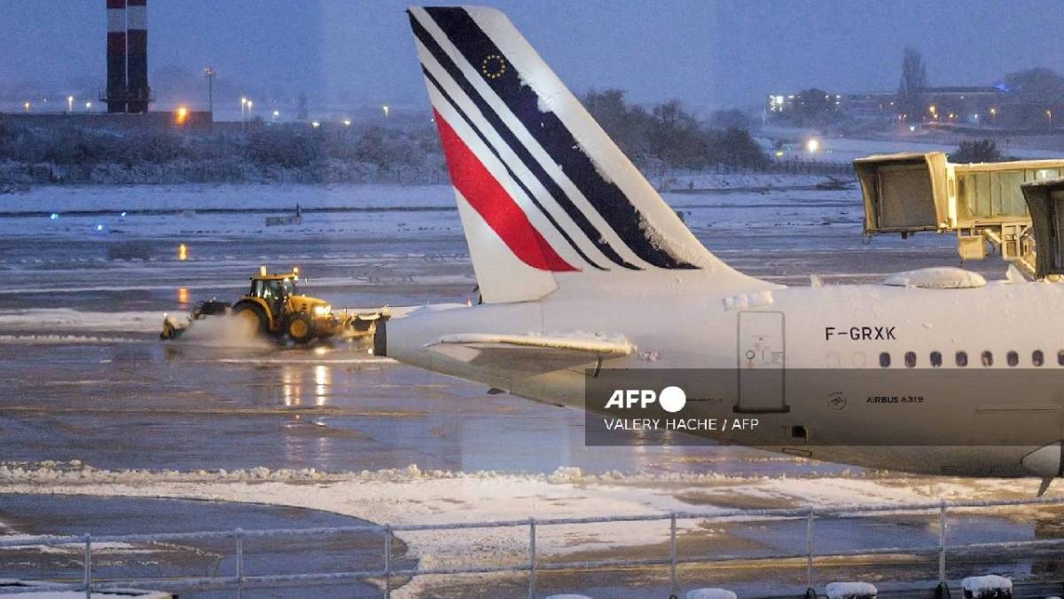 París bajo nieve debido a un temporal.