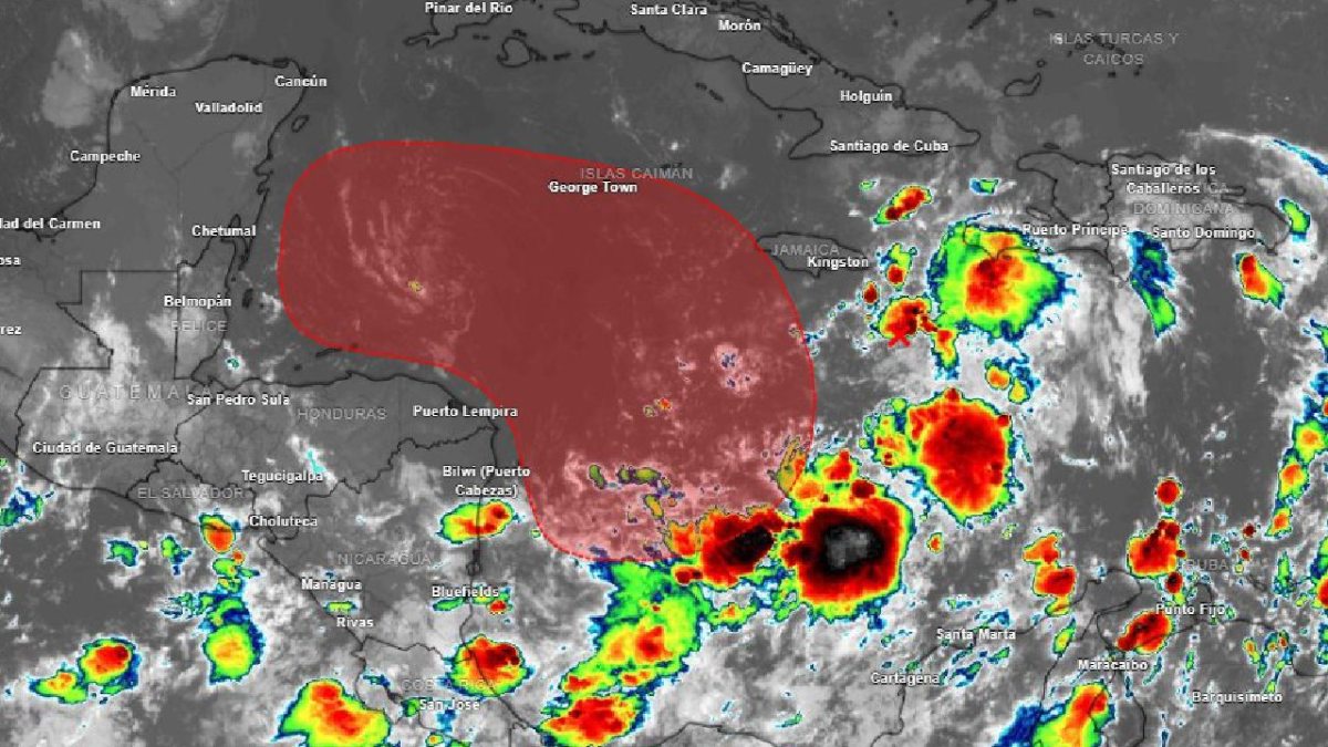 Alerta de formación de la tormenta tropical Sara.