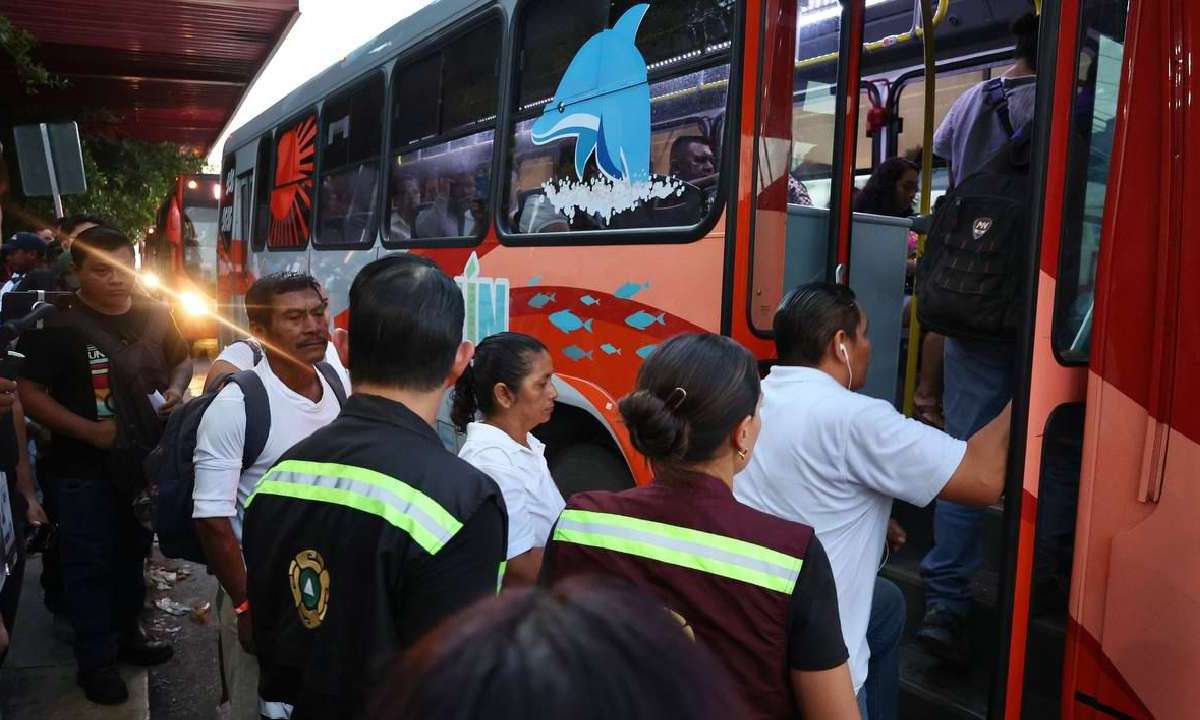 Transporte público en Cancún.