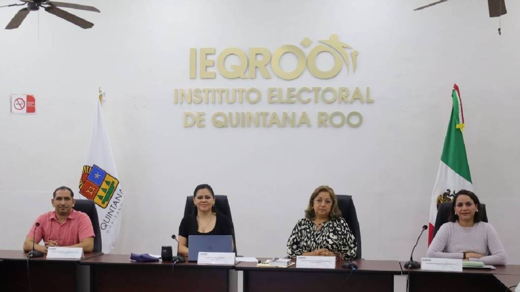 El Ieqroo en sesión.