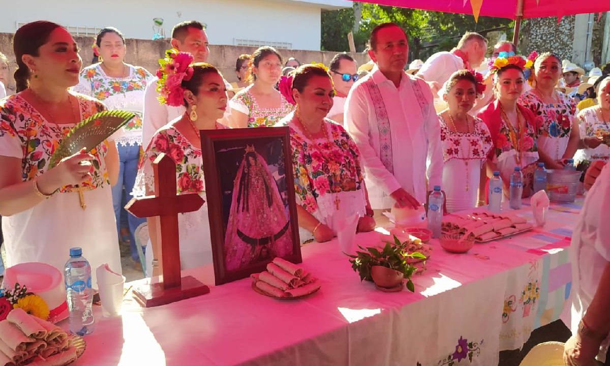 El Tradicional Convite se lleva a cabo en Lázaro Cárdenas.