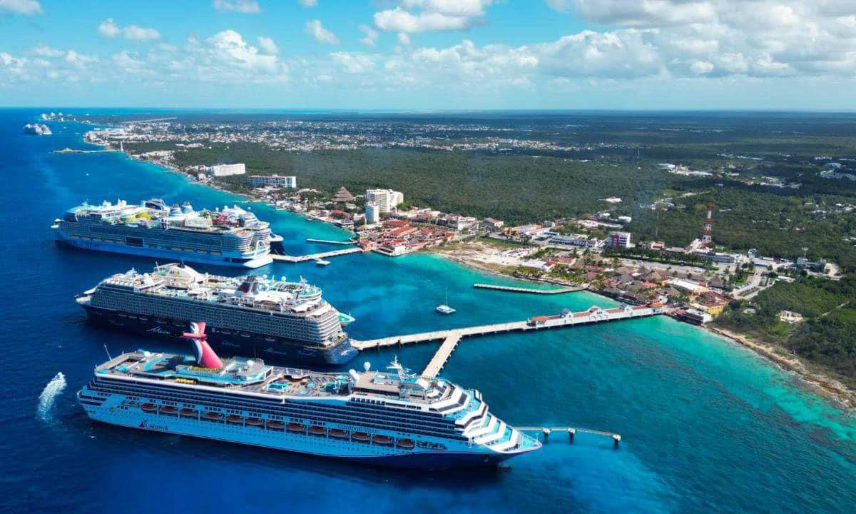 Cozumel rompe récord de cruceros.