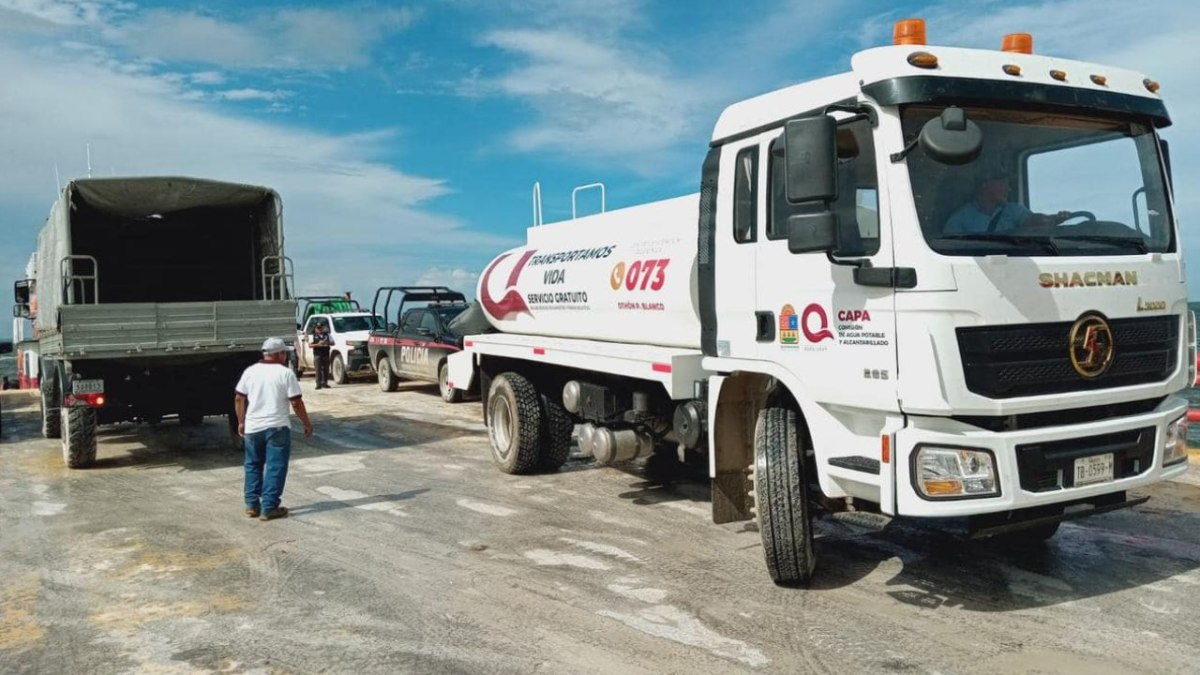 Bloqueo carretero en Lázaro Cárdenas.