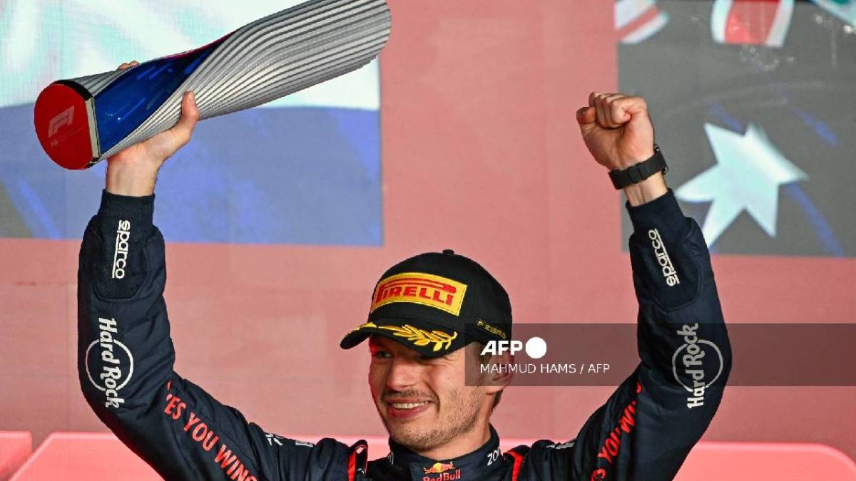 El piloto holandés Max Verstappen, volvió a ganar.