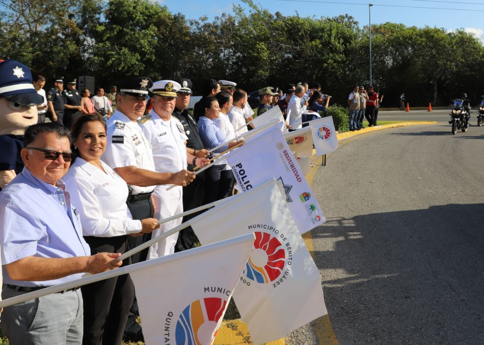 • La Presidente Municipal, junto con autoridades estatales y federales, dieron el banderazo de arranque del Operativo Vacacional Semana Santa 2019.