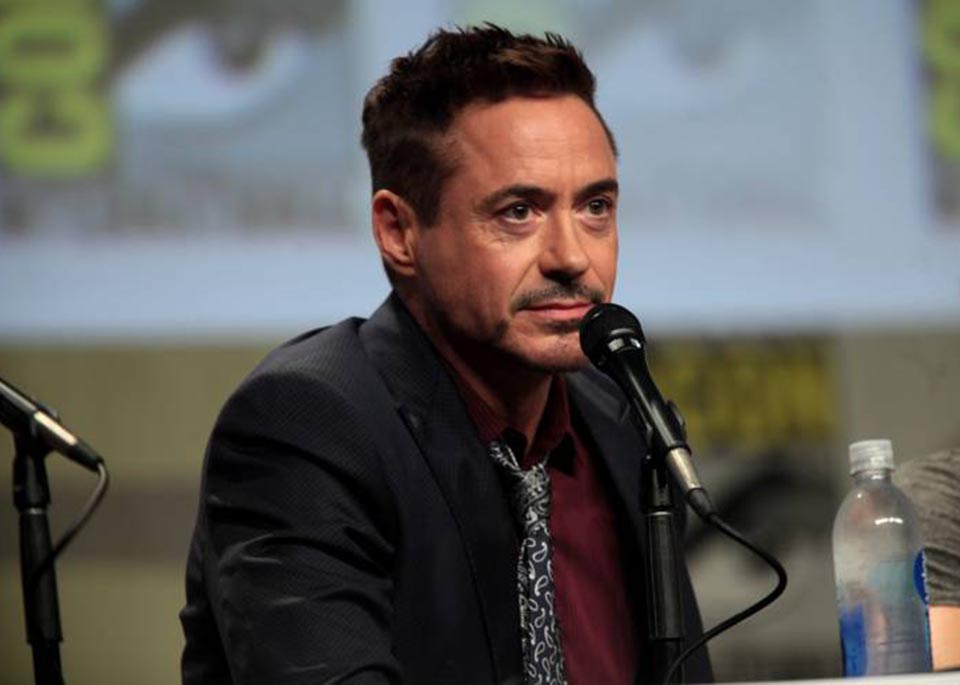 Robert Downey Jr. anuncia un proyecto para «limpiar el planeta» con robots y nanotecnología