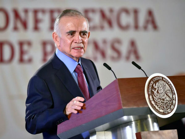 Alfonso Romo jefe de la Oficina de la Presidencia