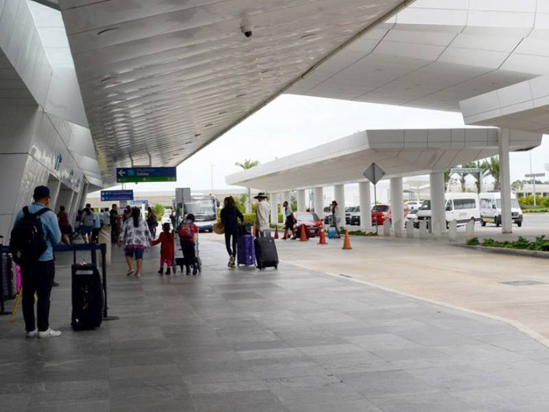 Aeropuerto de Cancún, con 325 operaciones para hoy