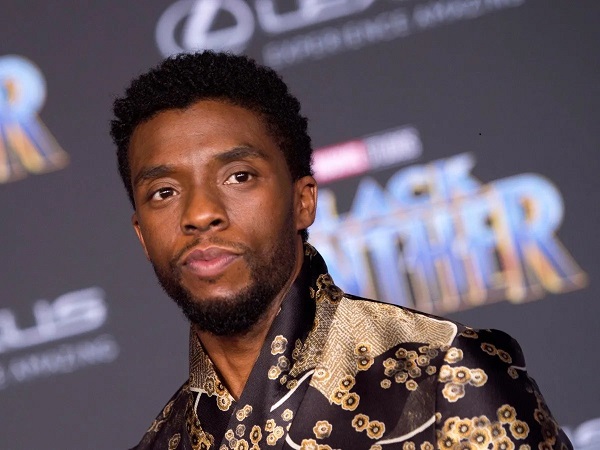 Entregan premio SAG como mejor actor a Chadwick Boseman