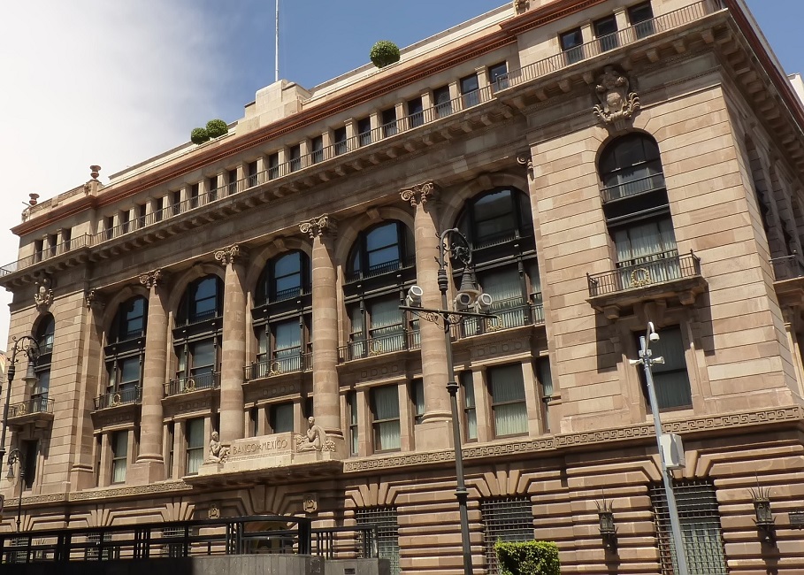 Banxico analiza usar la TIIE de Fondeo como tasa de referencia para emisiones de deuda