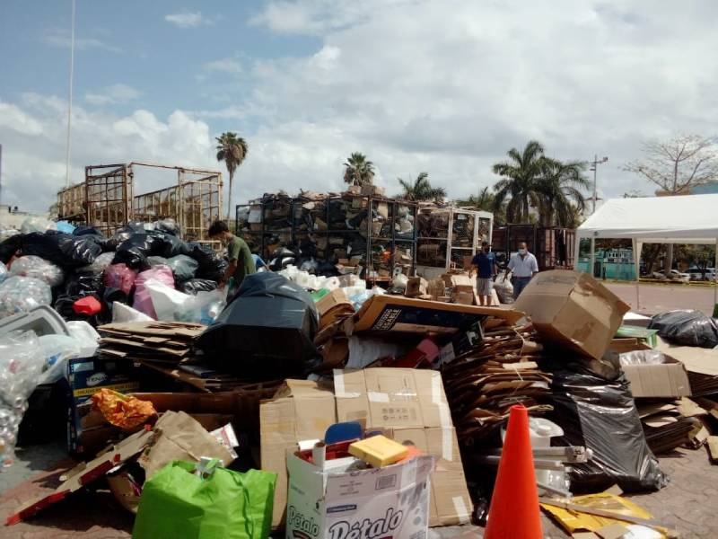 Este viernes, más de 30 toneladas de desechos reciclables, captó este día el Reciclatón en Solidaridad