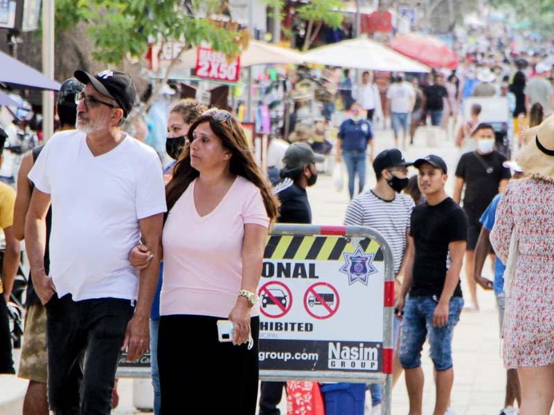 INVITAN A COEXISTIR CON EL VIRUS