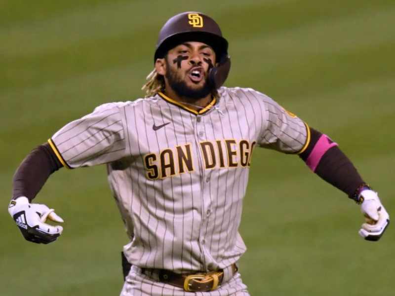 Fernando Tatis rompe esquemas y se convierte en el hombre del momento en las Grandes Ligas