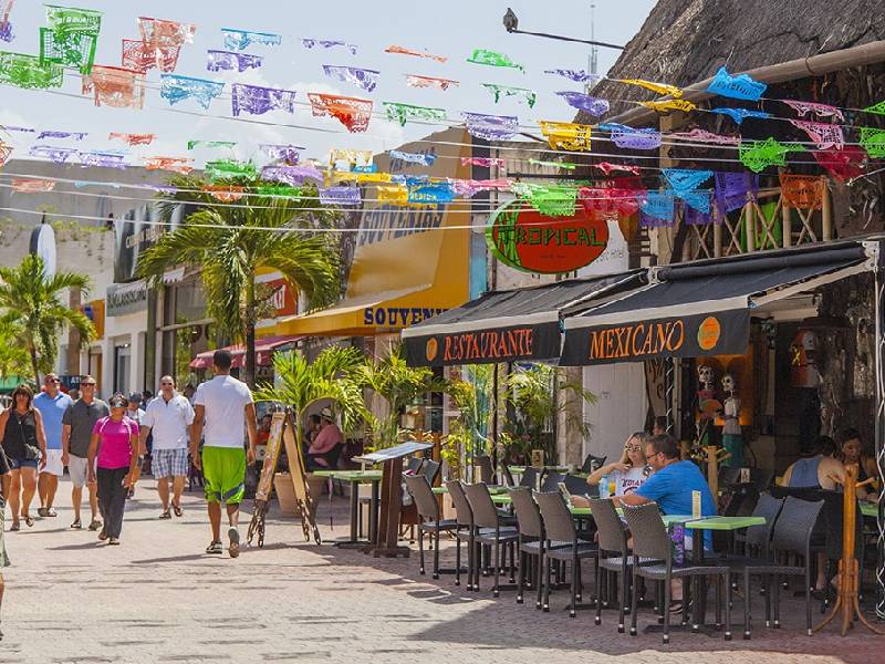 Restaurantes nadan contra la corriente